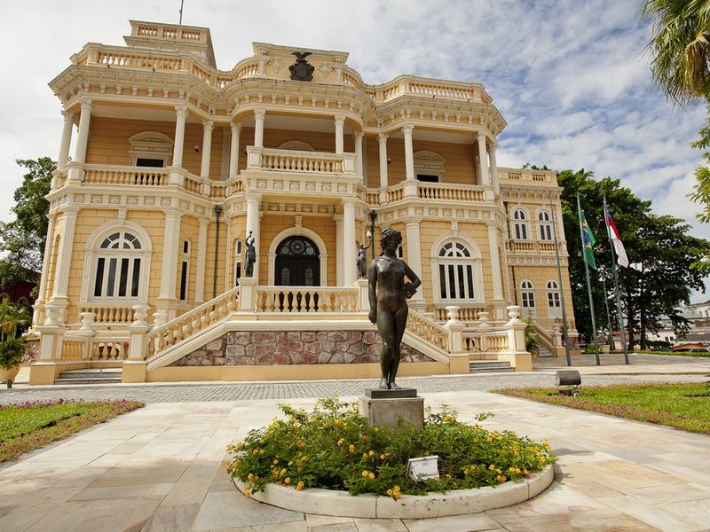 Venha conhecer a magia de Manaus